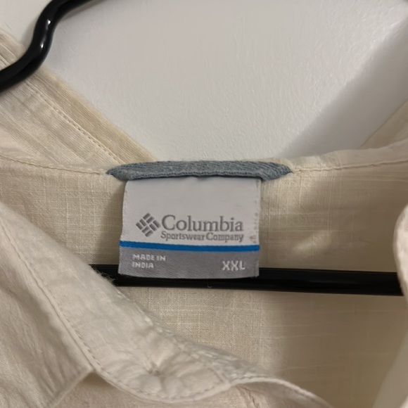 Columbia button down Size XXL - Picture 2 of 2